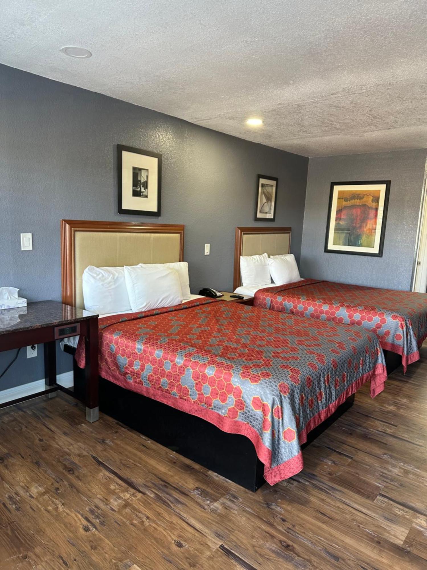 Fireside Inn By The Beach Boardwalk & Bowling Санта-Круз Екстер'єр фото