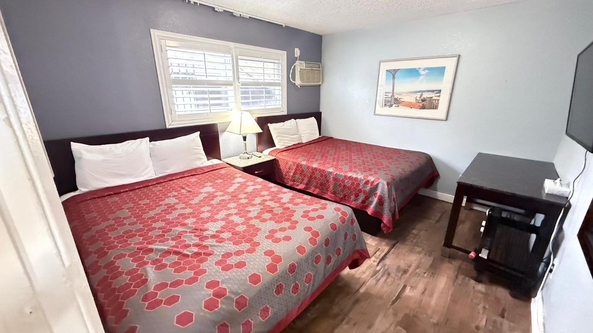 Fireside Inn By The Beach Boardwalk & Bowling Санта-Круз Екстер'єр фото